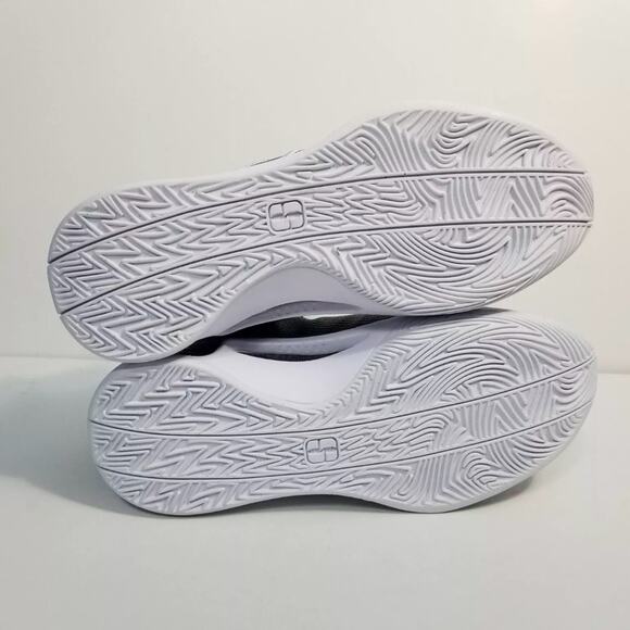 Nike Sabrina 1 TB Promo Black White Basketball Shoes FQ3837-001 Men's Size 10.5 - Picture 5 of 5